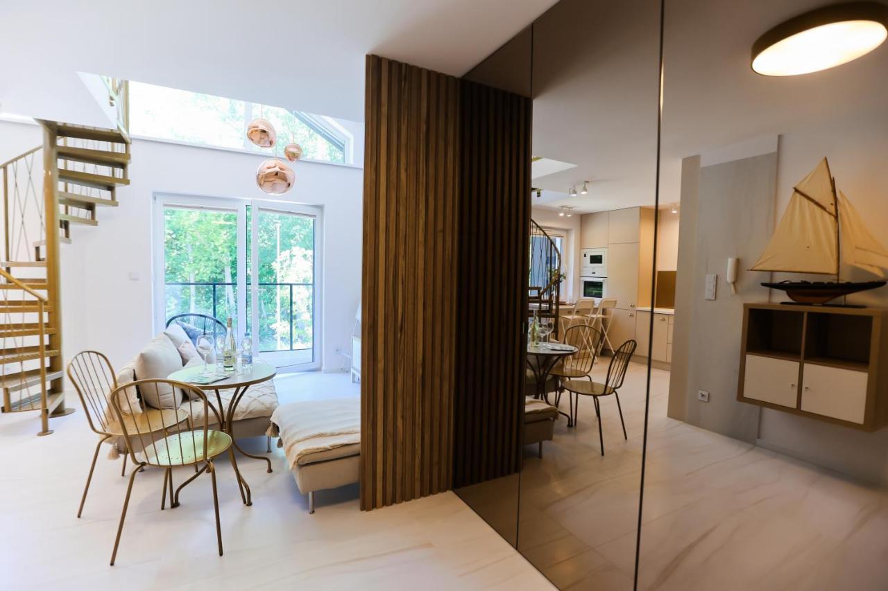 M&K Apartamenty Sailors Golden Yacht, Gdansk - Wyspa Sobieszewska Εξωτερικό φωτογραφία
