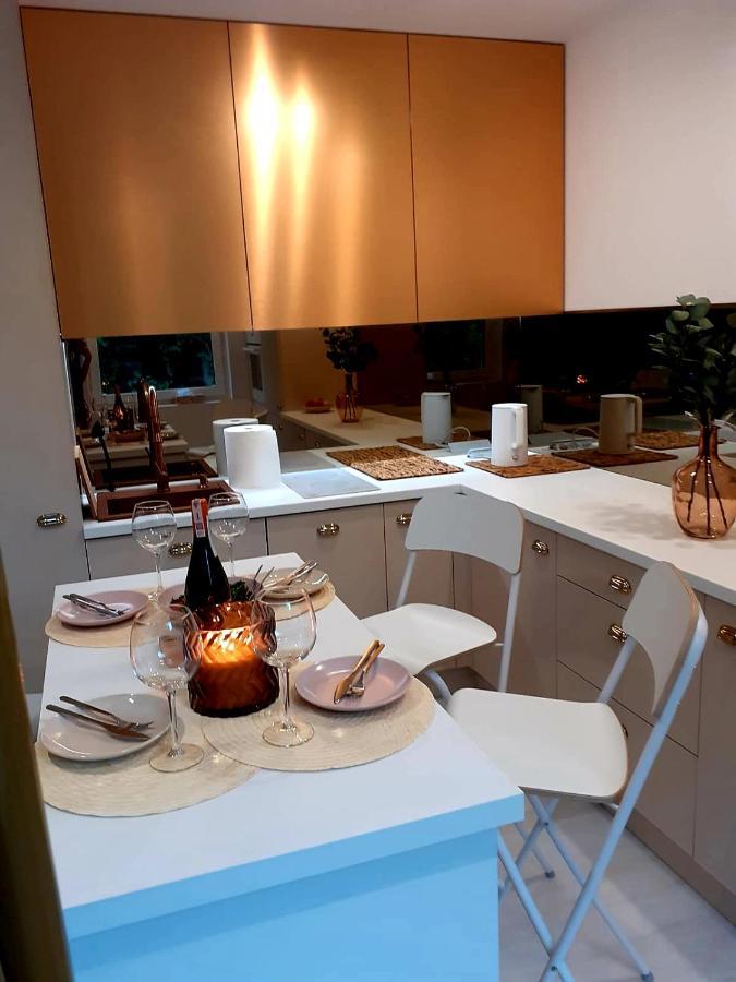 M&K Apartamenty Sailors Golden Yacht, Gdansk - Wyspa Sobieszewska Εξωτερικό φωτογραφία